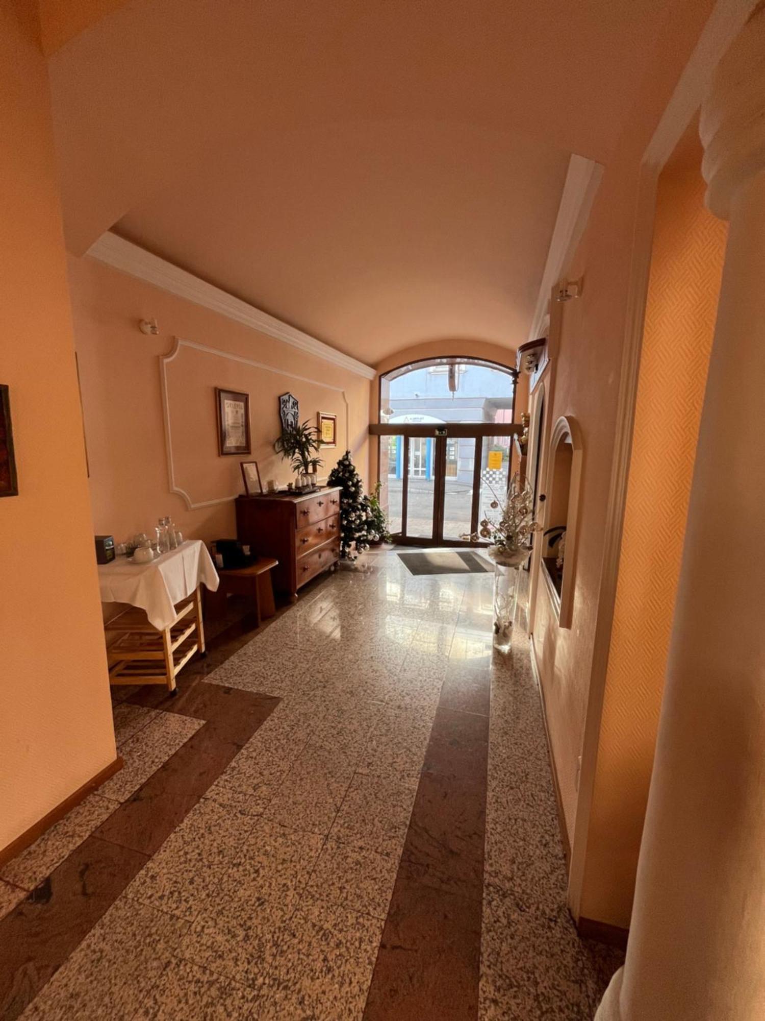 Wagner Vendegudvar Panzio Szombathely Extérieur photo