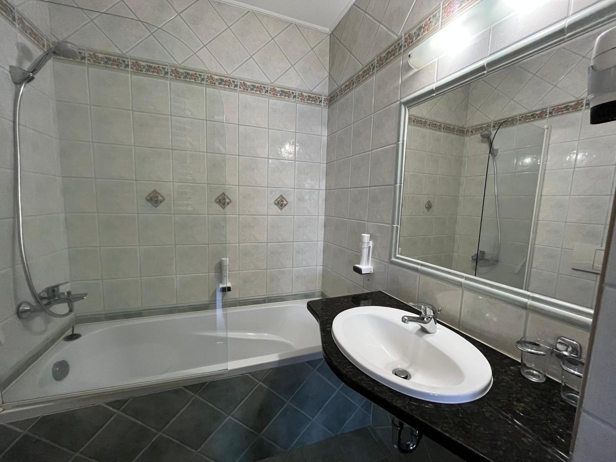 Wagner Vendegudvar Panzio Szombathely Extérieur photo