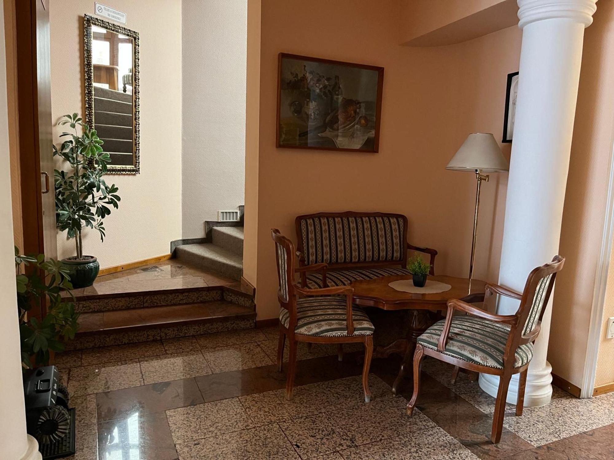 Wagner Vendegudvar Panzio Szombathely Extérieur photo