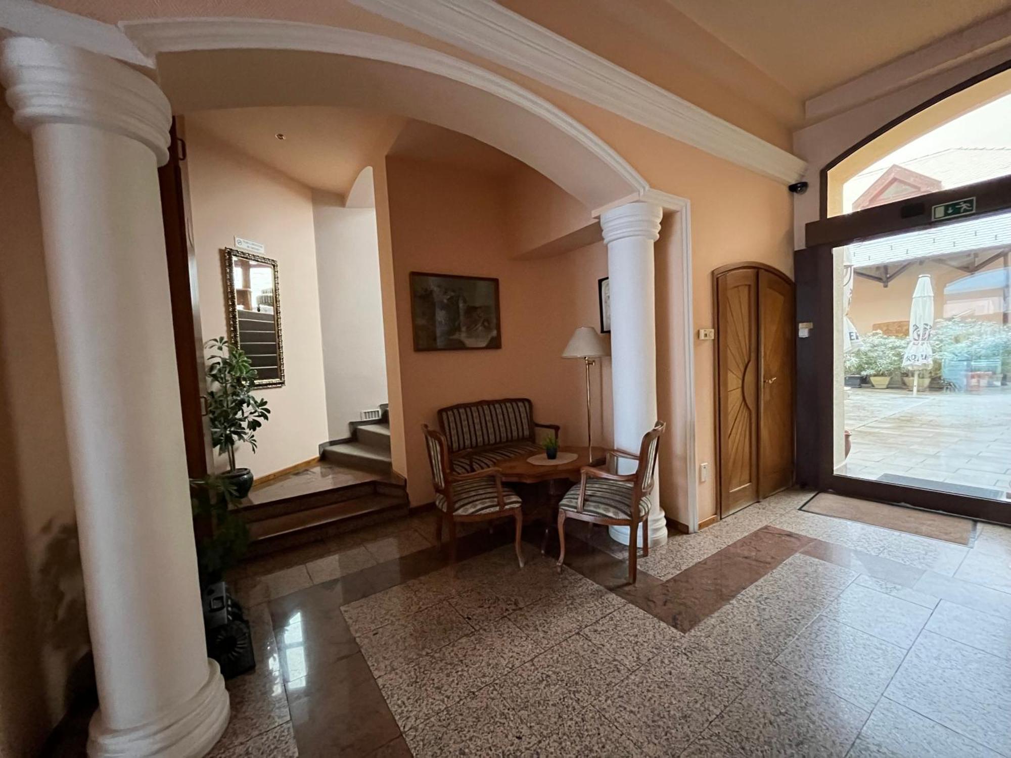 Wagner Vendegudvar Panzio Szombathely Extérieur photo